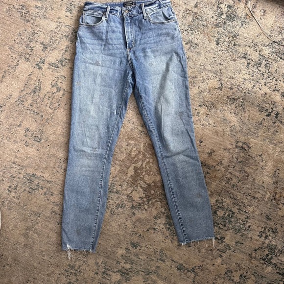 Abercrombie & Fitch Denim - Abercrombie & Fitch Simone High Rise Ankle Star Print Skinny Jeans 28L